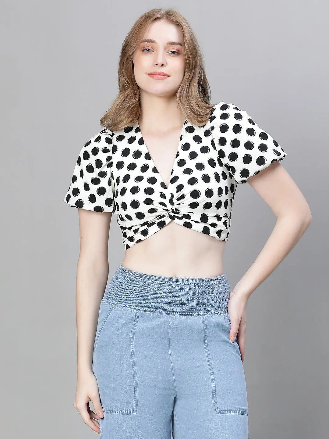 CroptoptraditionsWomen White Polka Dot Print V- Neck Shoer Sleeve Crop Top