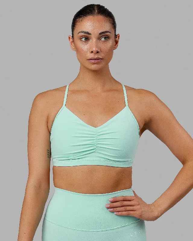 Reflective teeFundamental Sports Bra - Pastel Turquoise