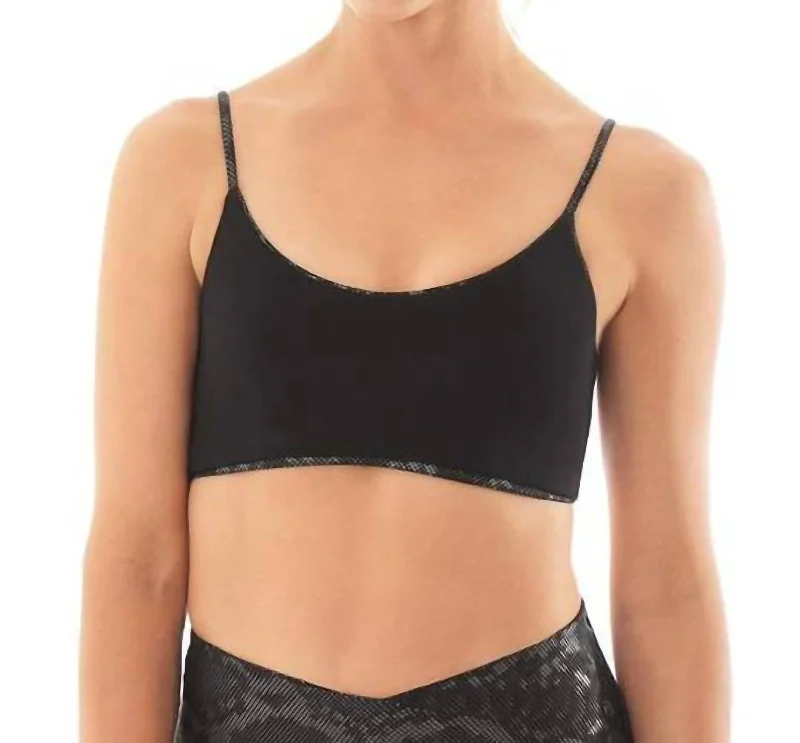 Compression tankOnyx Ceci Reversible Low Impact Sports Bra In Black