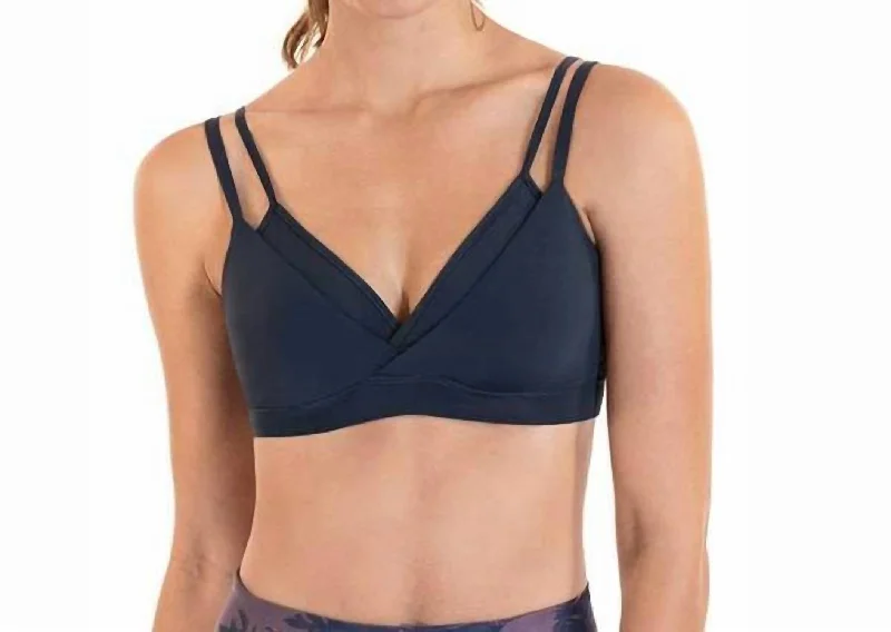 Outdoor tankVivacity Depth Low Impact Sports Bra In Azul