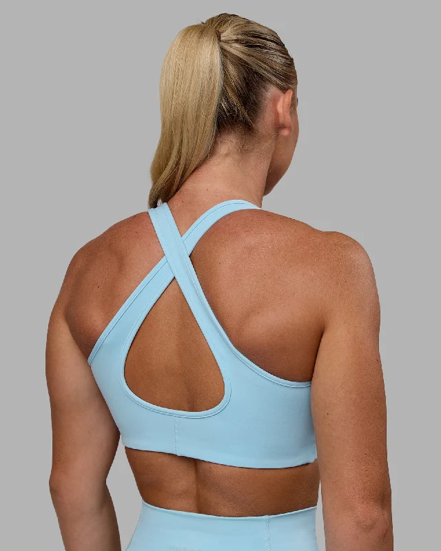 High-visibility teeStamina Sports Bra - Glacial Blue