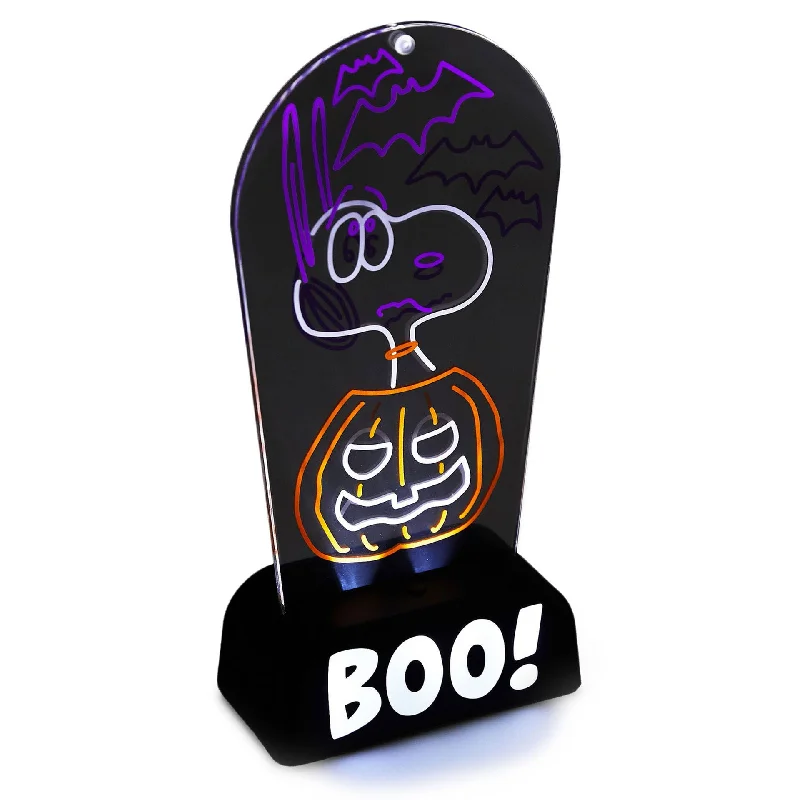 Hallmark Peanuts® Snoopy Boo! Light-Up Sign